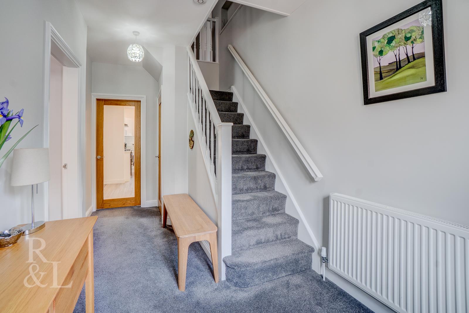 31, Hampton Road, Nottingham photo 4
