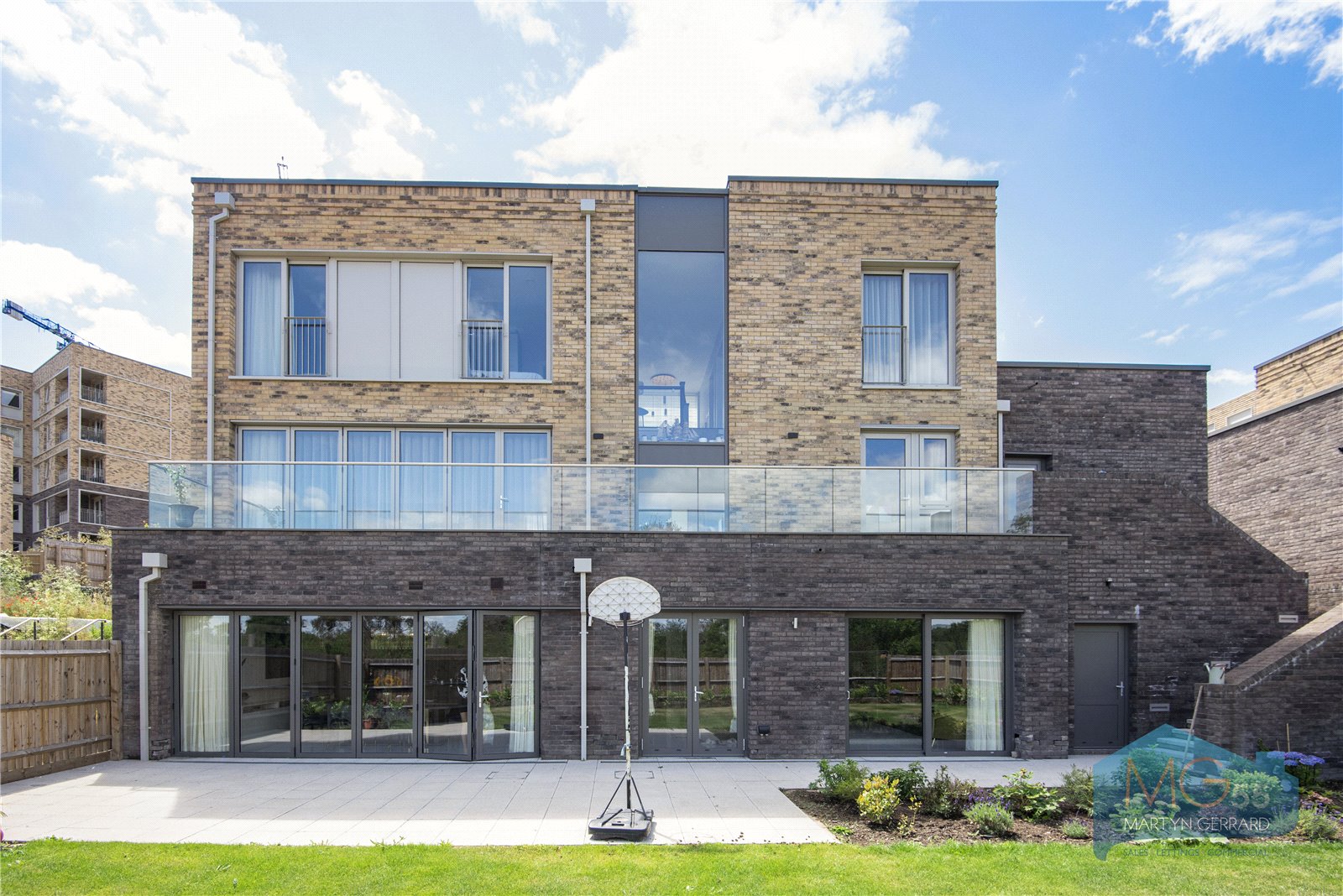 Photos of Cornforth Lane, Mill Hill Village, London NW7 61940147