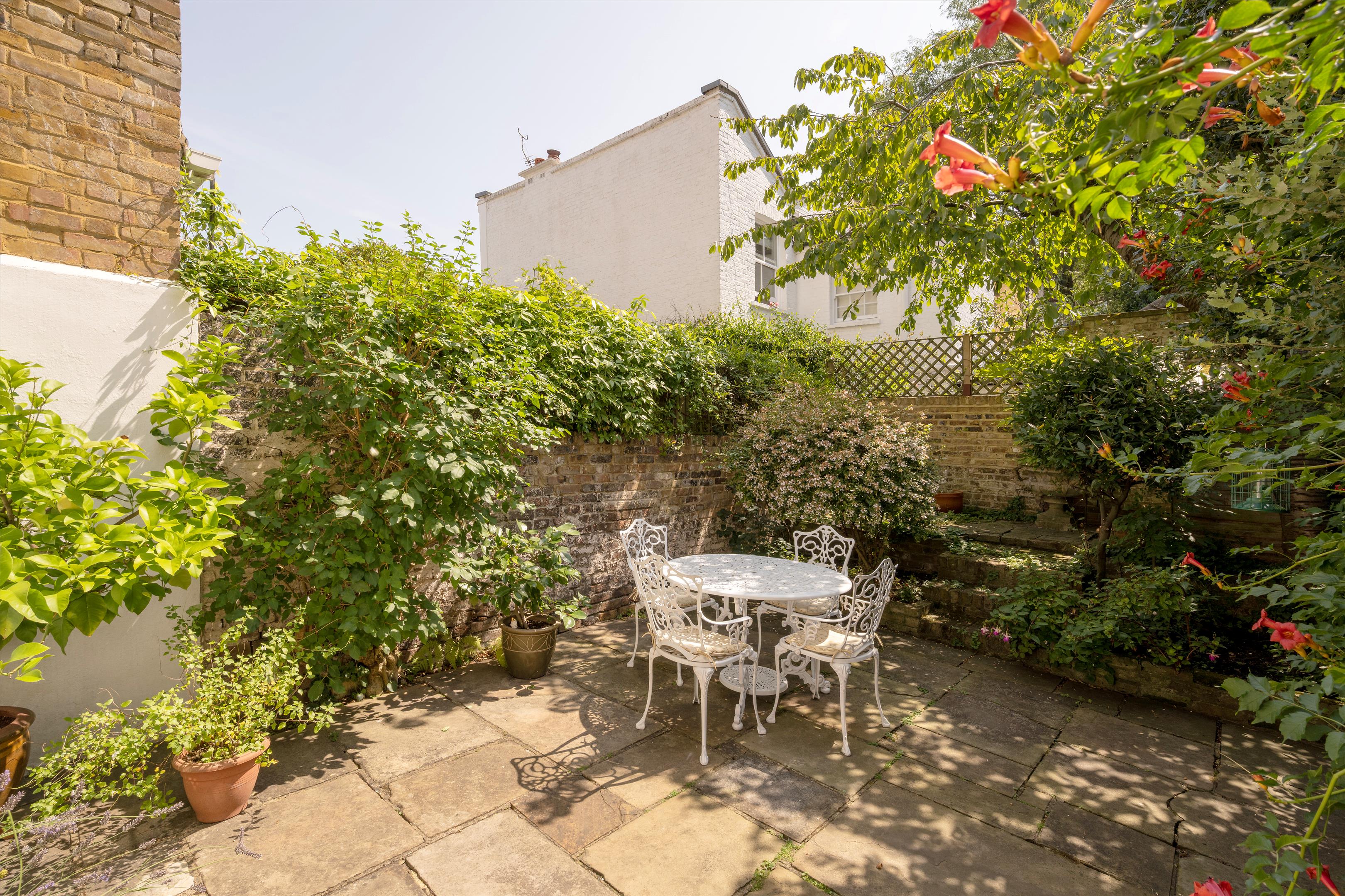 5 bedroom terraced house for sale 0