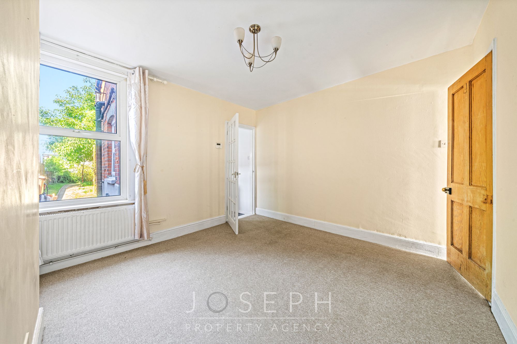 31 Alston Road, Ipswich photo 2