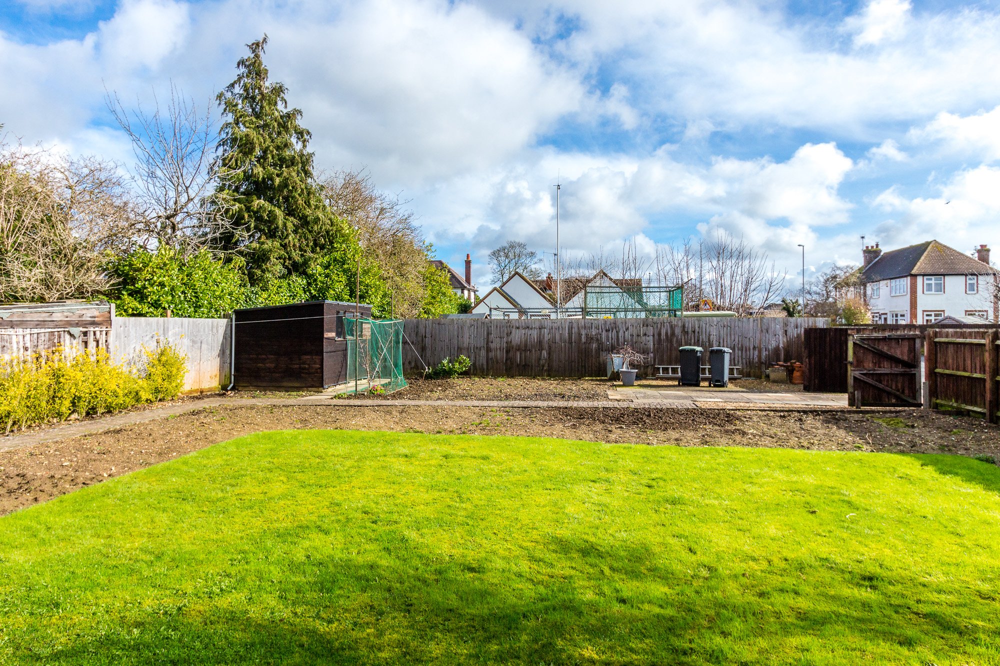 Photos of Hall Avenue, Rushden NN10 66747473 PrimeLocation