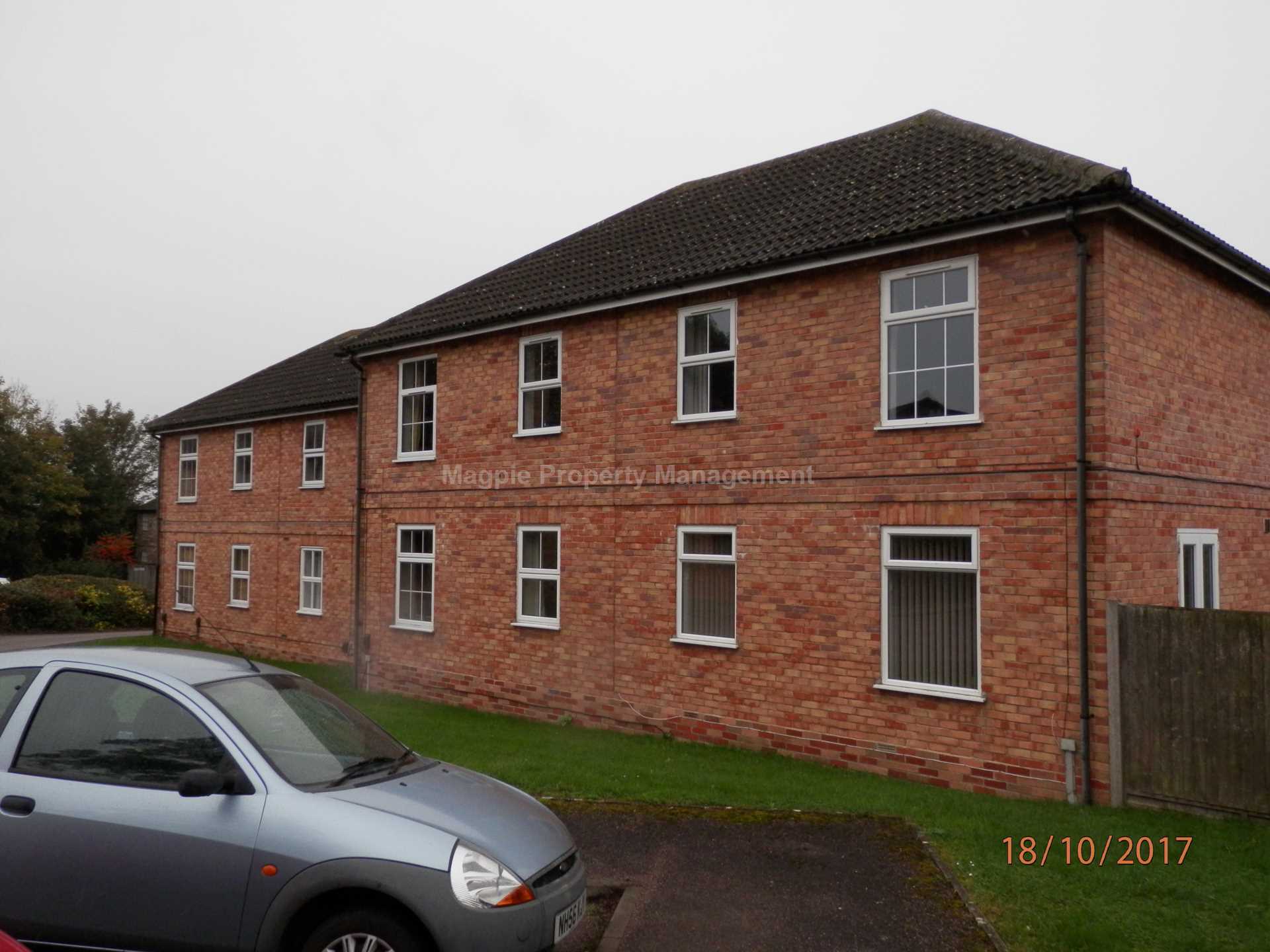32, Linclare Place, St Neots photo 5