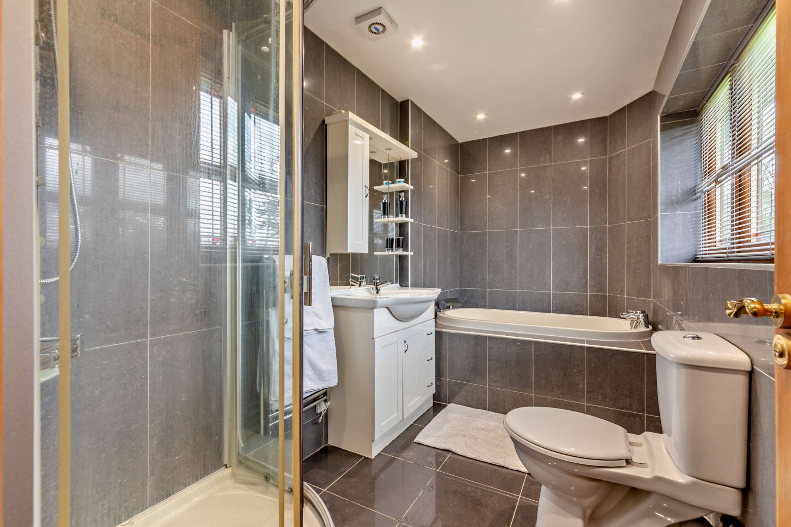 Photos of Reading Room Lane, Curdridge, Southampton SO32 67044518