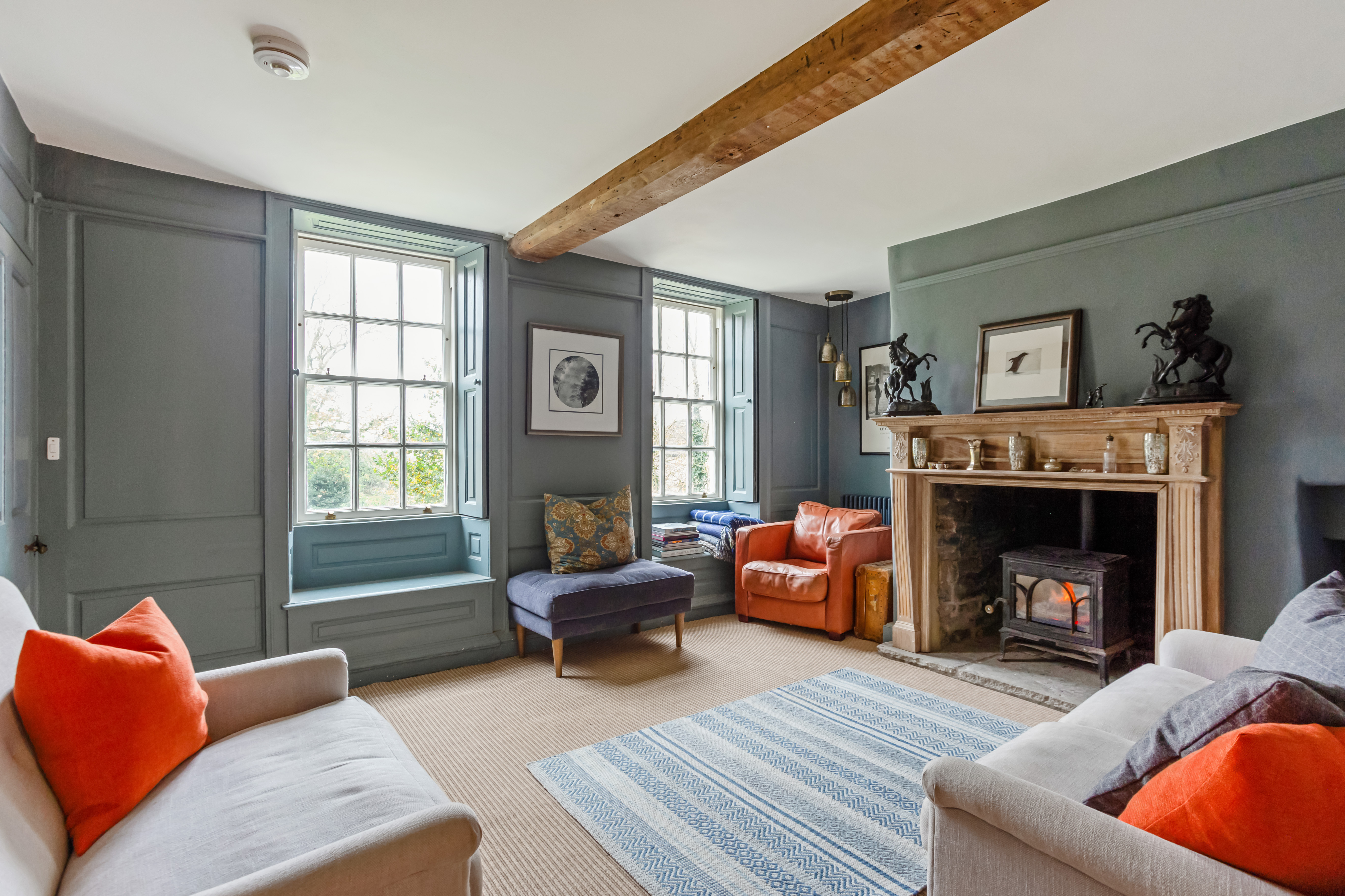 5 bedroom detached house for sale 0