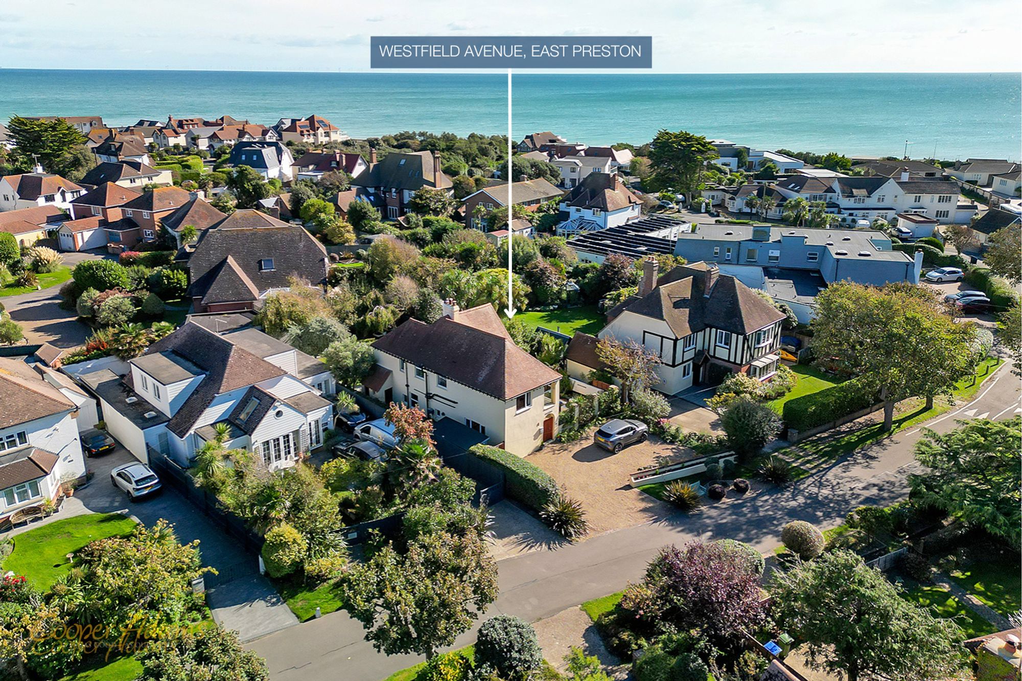 3 bedroom detached house for sale 0