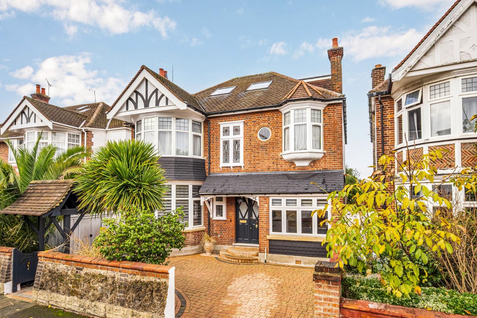 Eywa – Boutique Luxury Residences in Business Bay