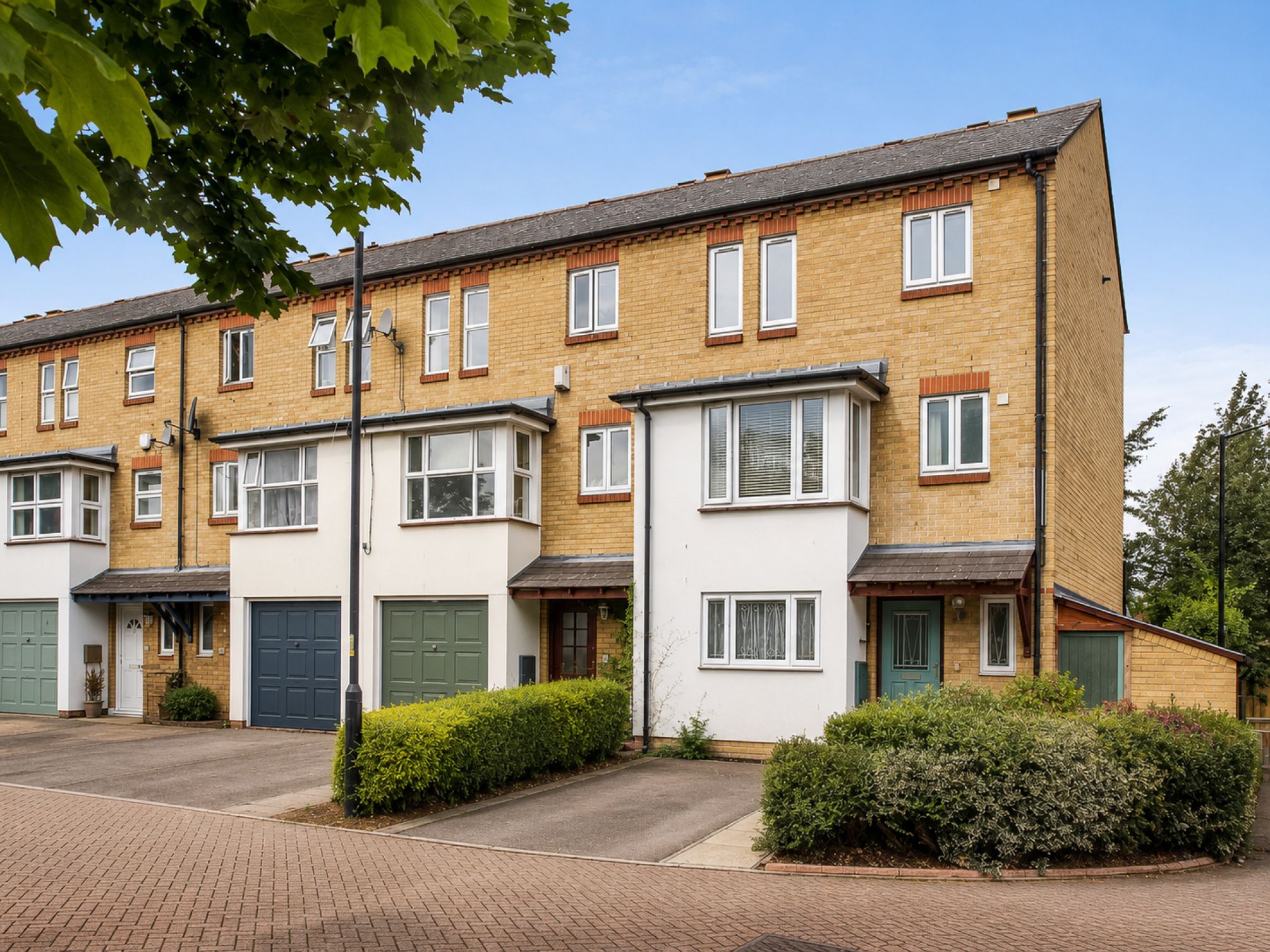 Keats cl - Dunton GA, Keats close, London photo 4