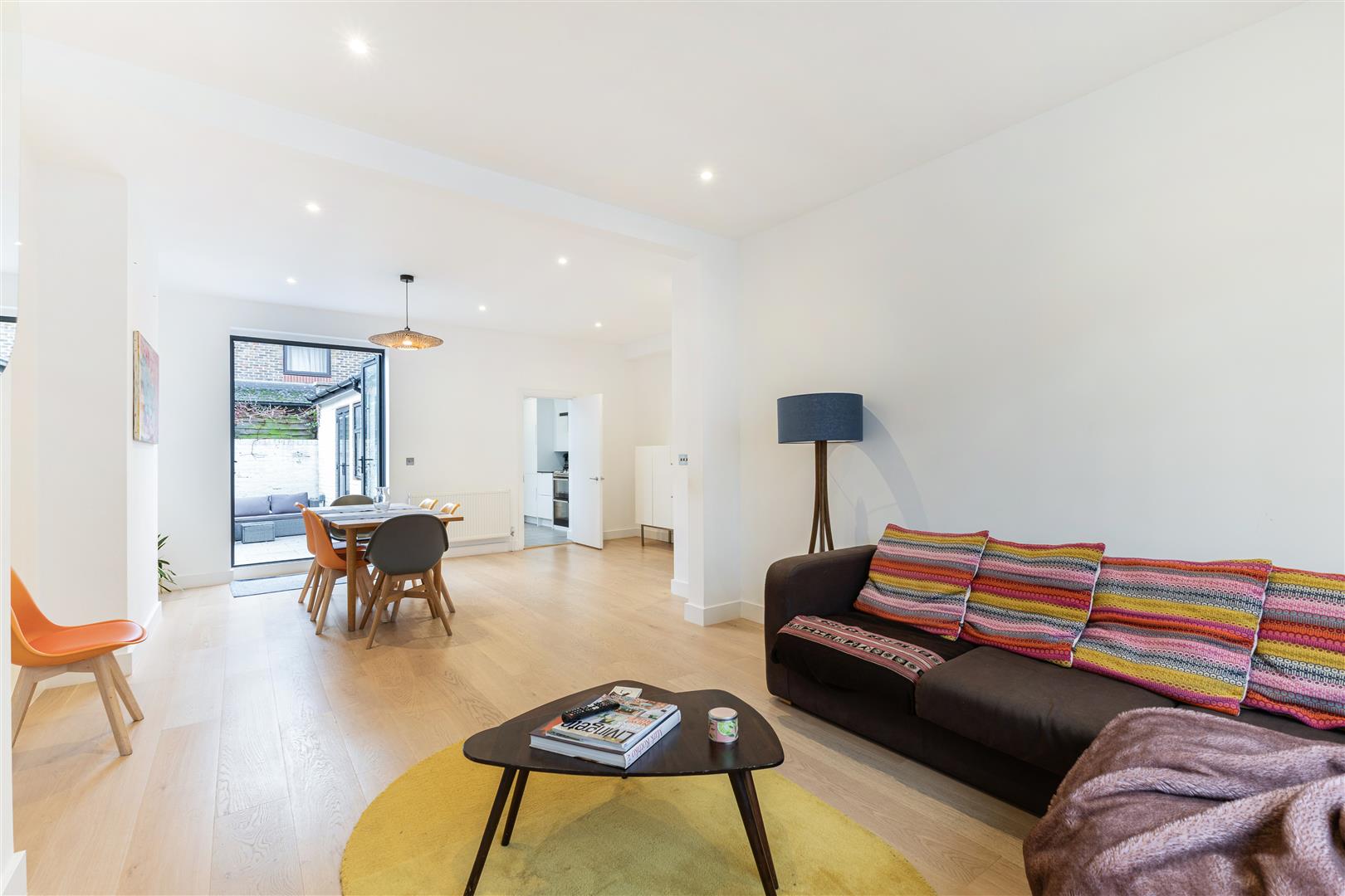 3 bedroom terraced house for sale 0