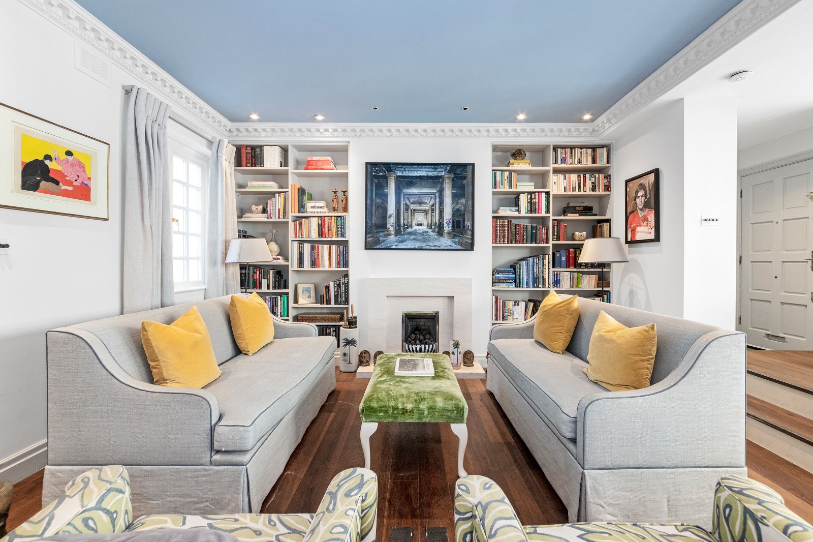 3 bedroom mews house for sale 0