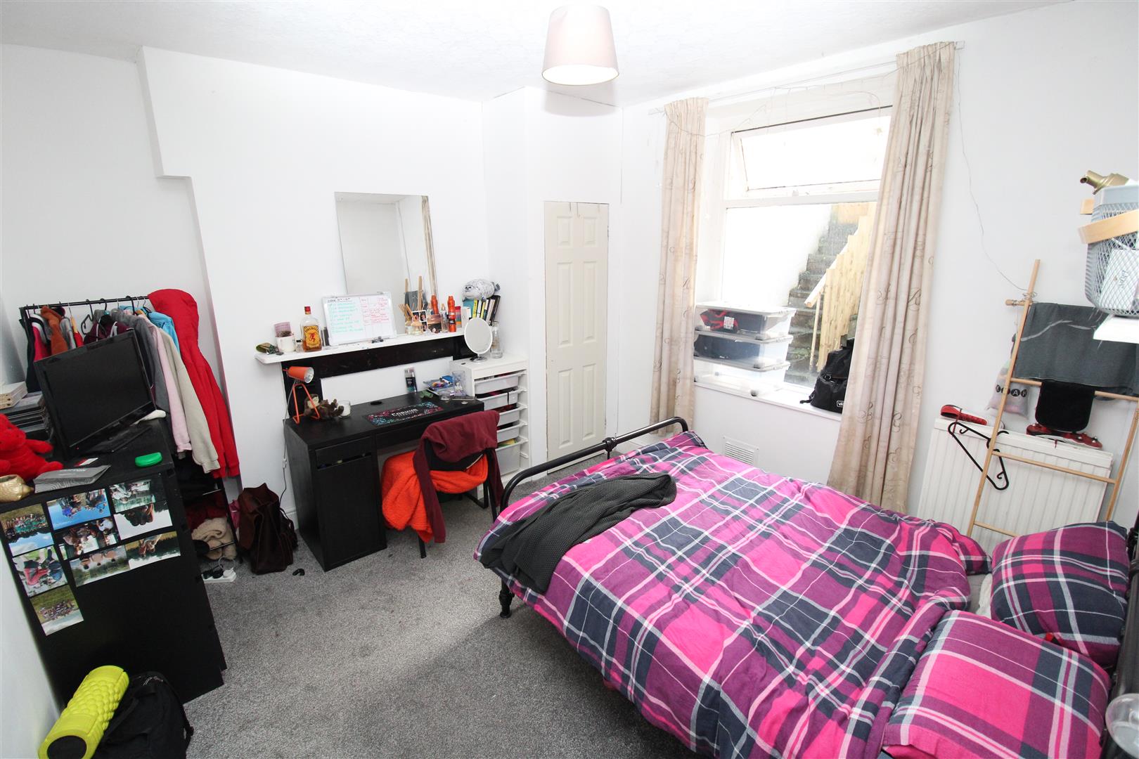 Room 1, GFM, 125, Wood Road, Pontypridd photo 5