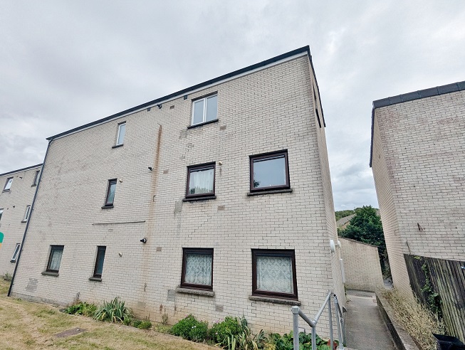 88, Lake View Close, Porthcawl photo 5