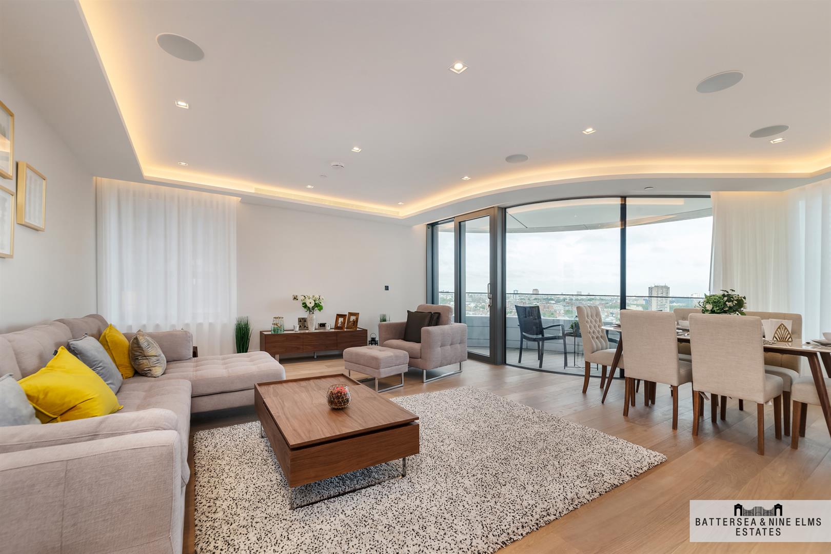 3 bedroom flat for sale 0