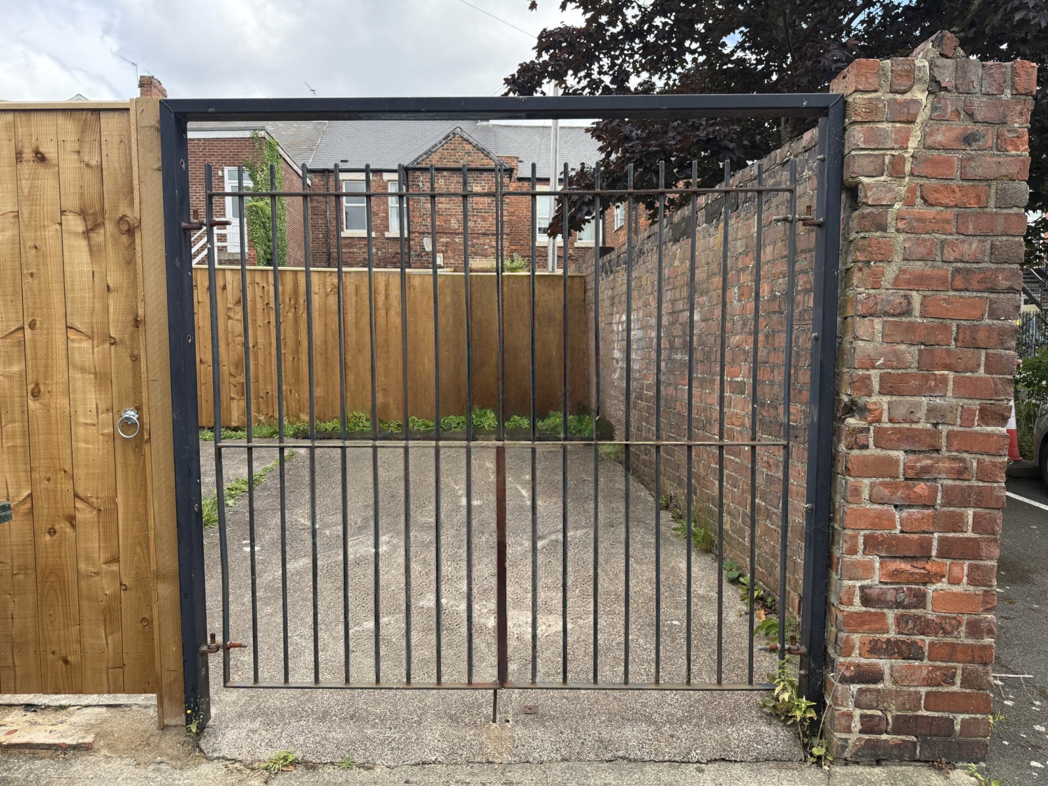 Parking space 2, Dairy Lane, Newcastle upon Tyne photo 2