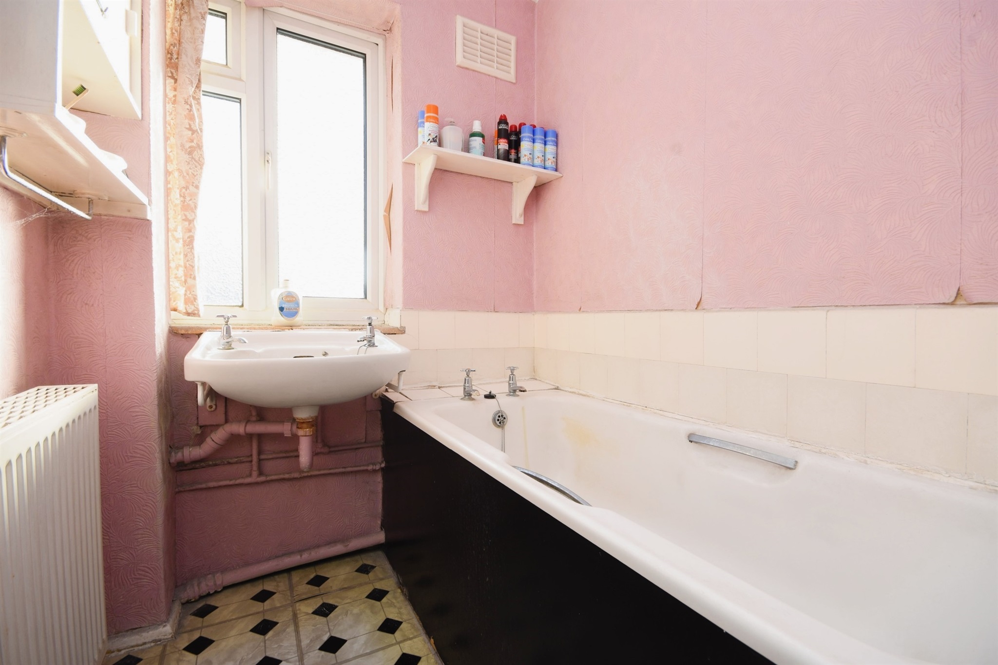 Photos of Berwick Avenue, Broomfield, Chelmsford CM1 62805730