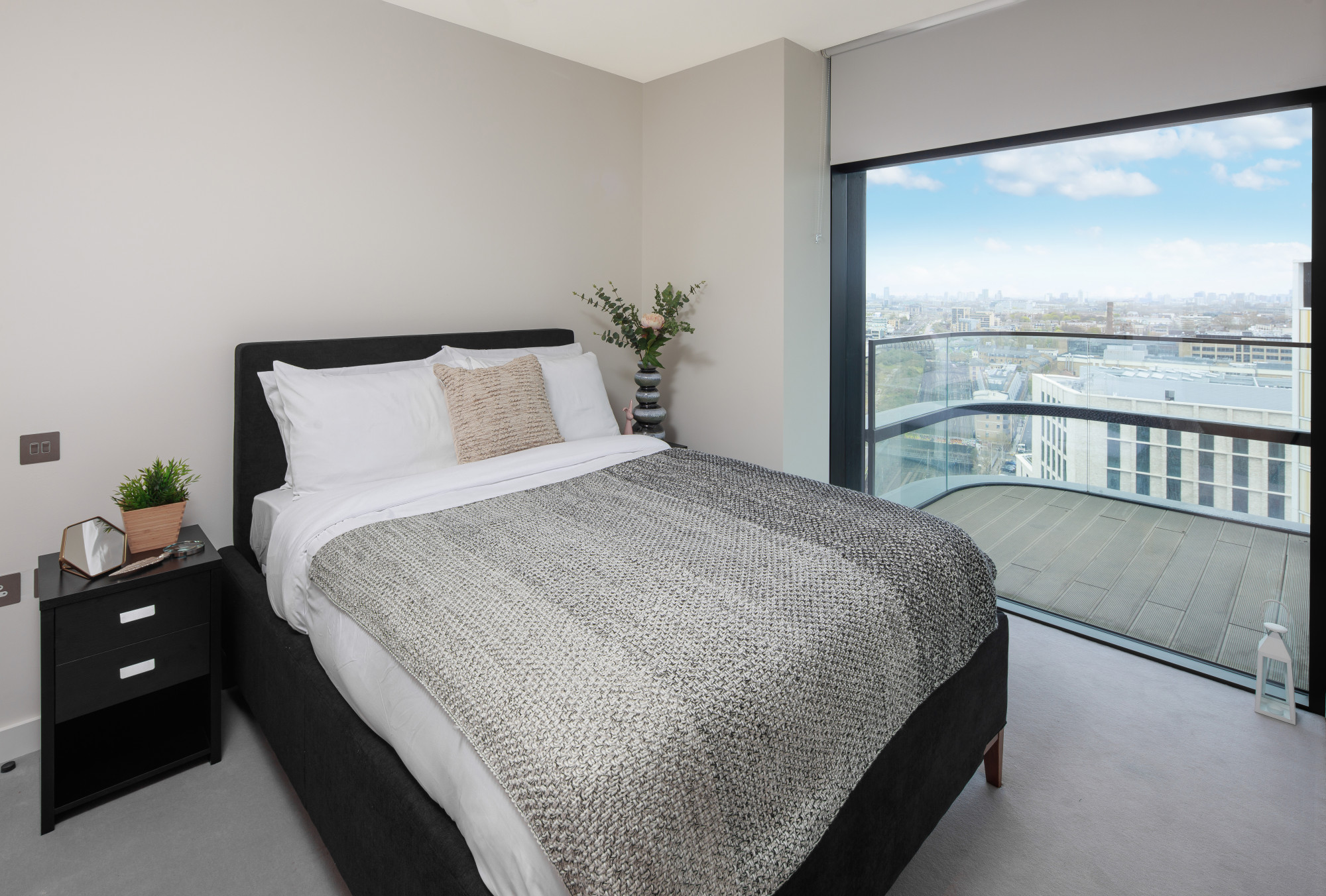 1 bedroom new flat for sale 0