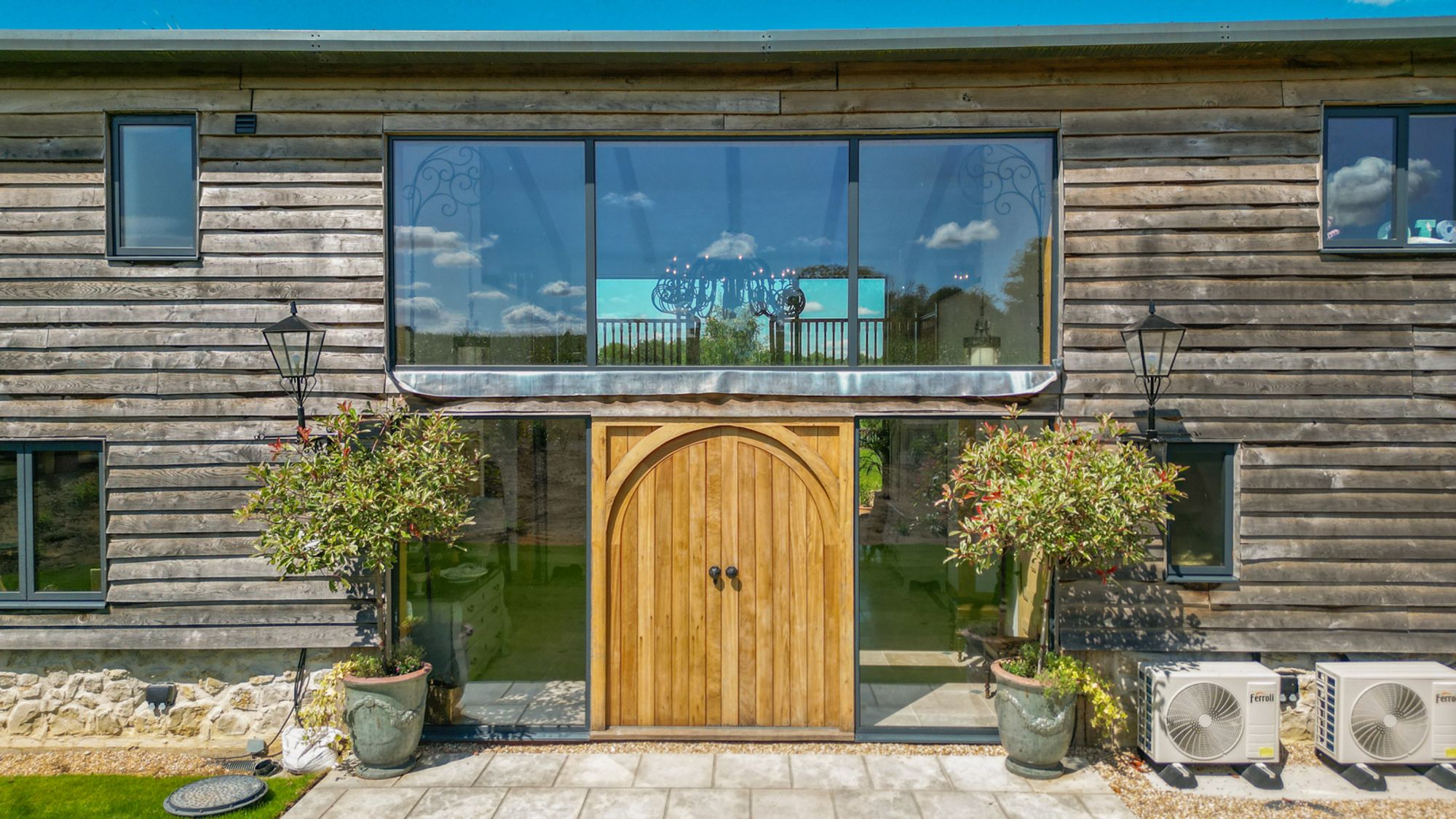8 bedroom barn conversion for sale 0