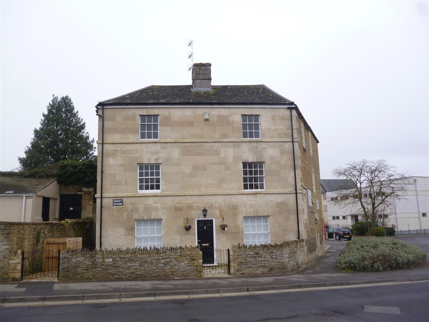 Emery Gate, Chippenham SN15, 2 bedroom flat to rent 63447378