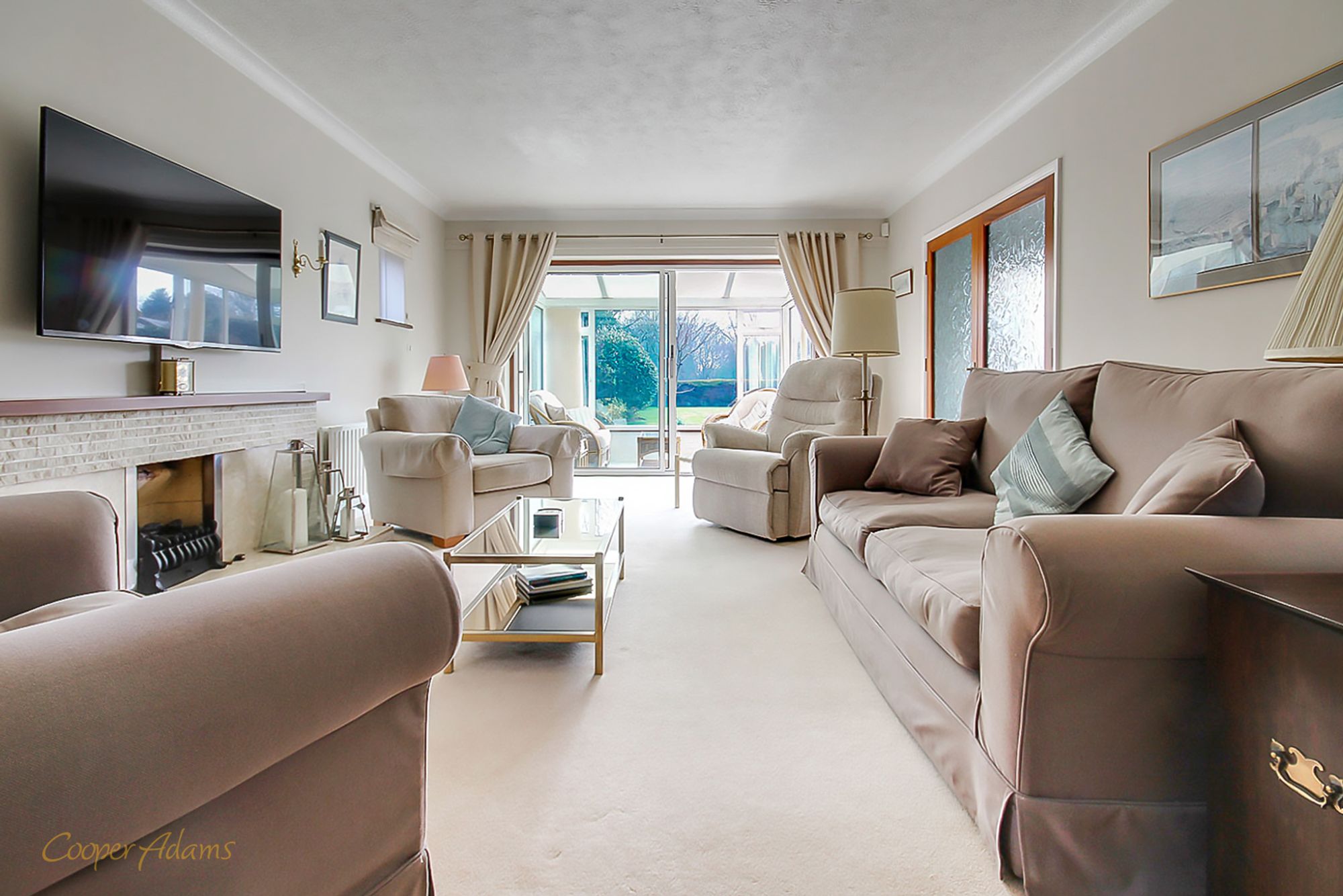 4 bedroom detached house for sale 0