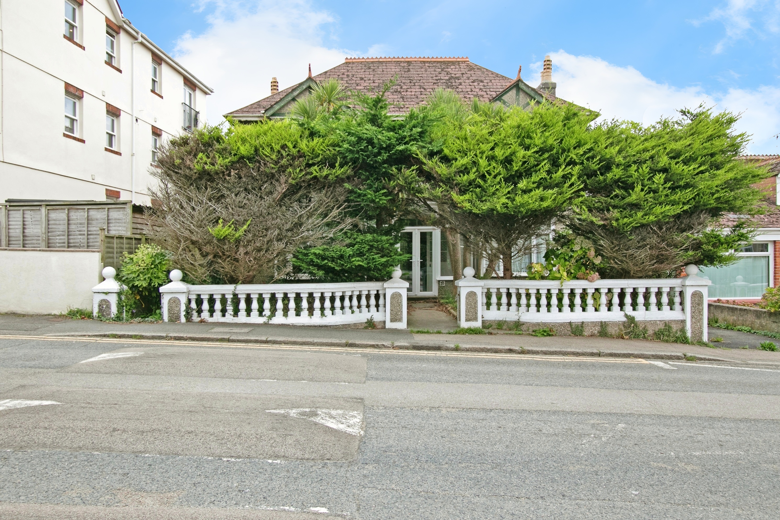 5-bed detached on 31, Edgcumbe Avenue, Cornwall, £425,000