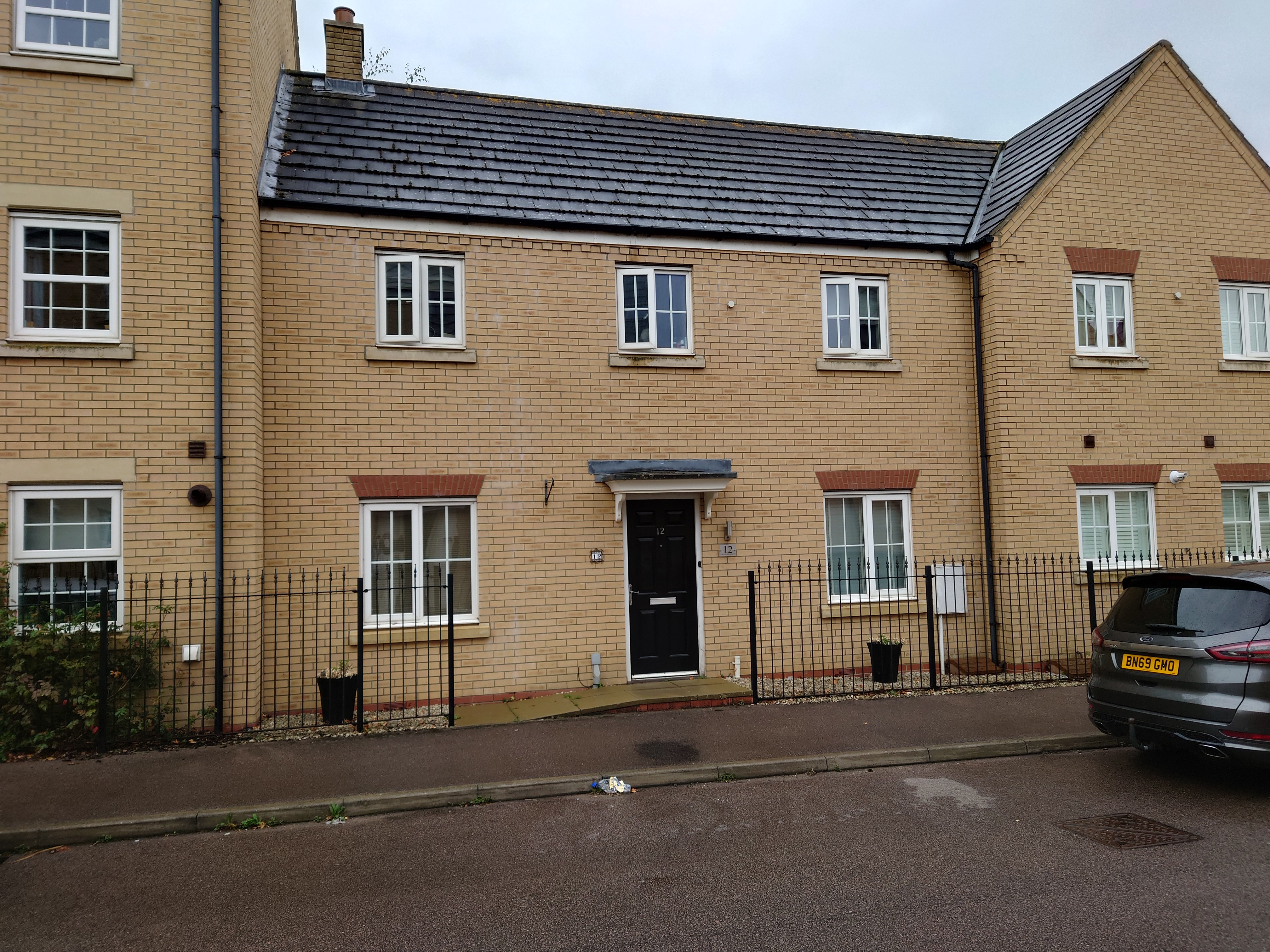 12, Maskell Drive, Bedford photo 3