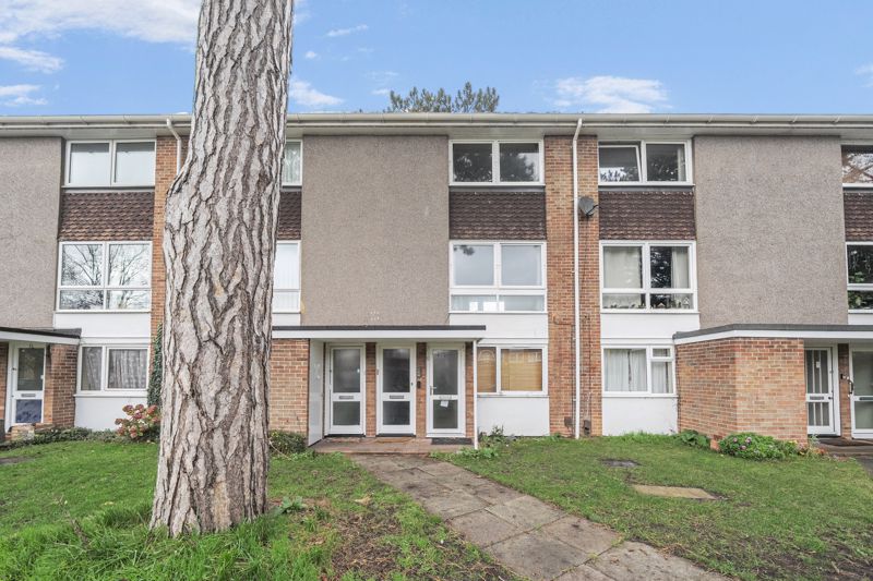2-bed flat on 53, Wykeham Crescent, Oxford, £230,000