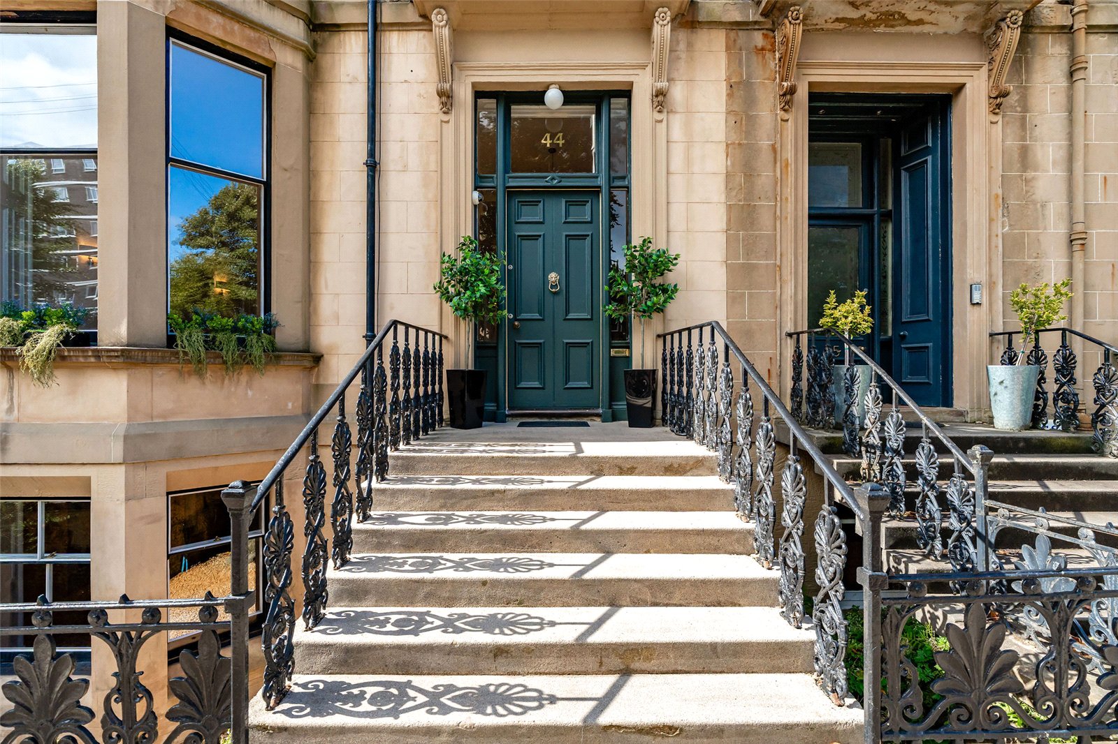 5 bedroom terraced house for sale 0