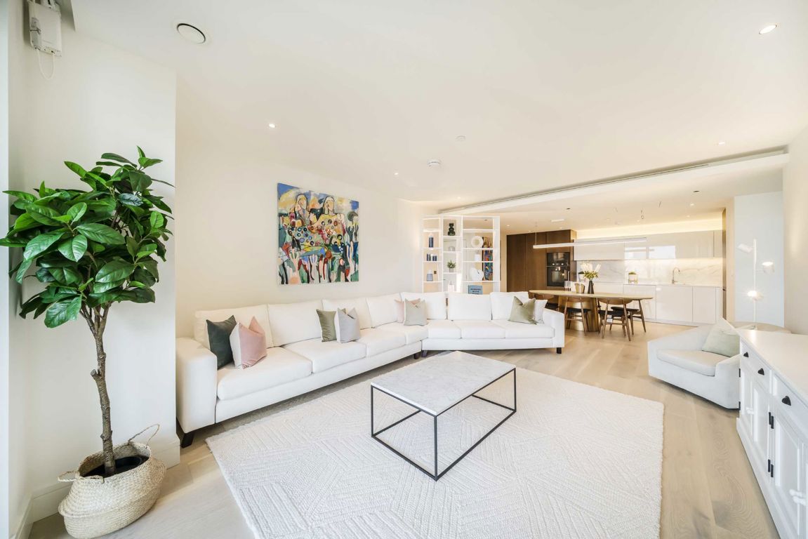 3 bedroom new flat for sale 0