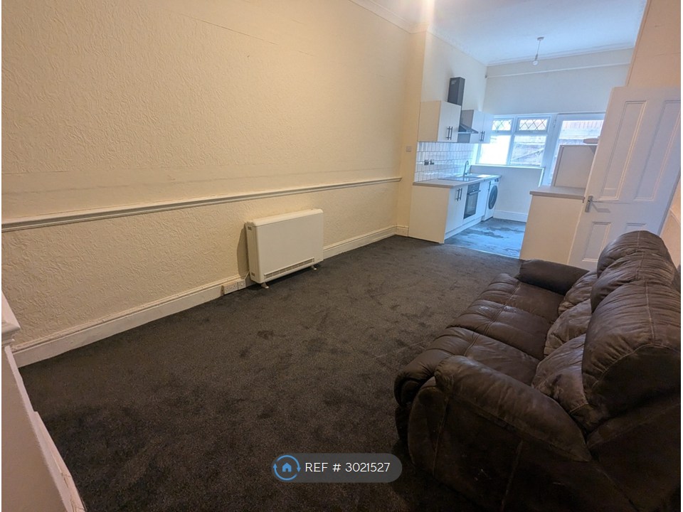 Flat, Reads Avenue, Blackpool photo 4