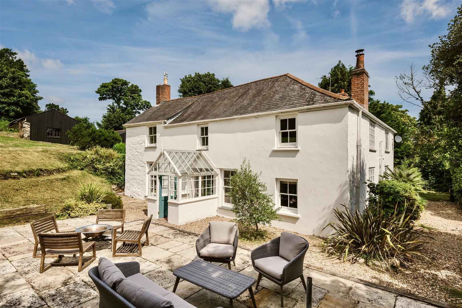 8 bedroom barn conversion for sale in Norwich