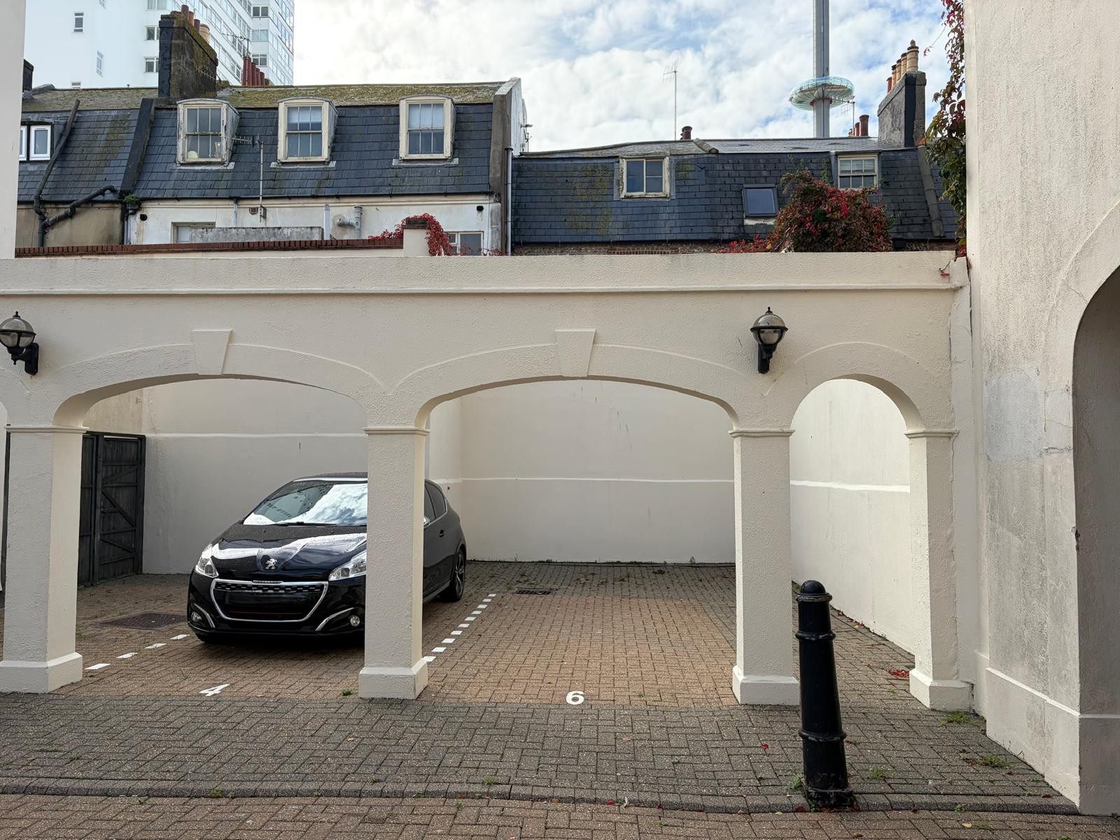 Russell Mews, BRIGHTON photo 4