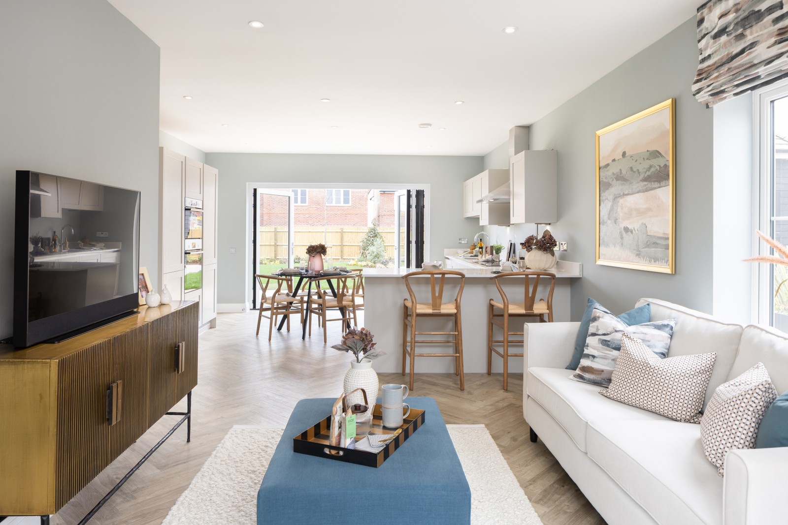 5 bedroom detached new house for sale 0