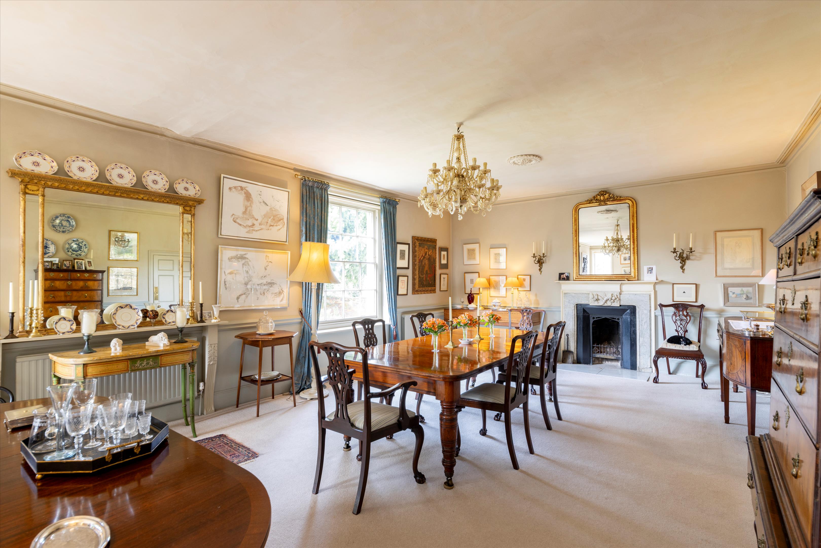 5 bedroom town house for sale 0