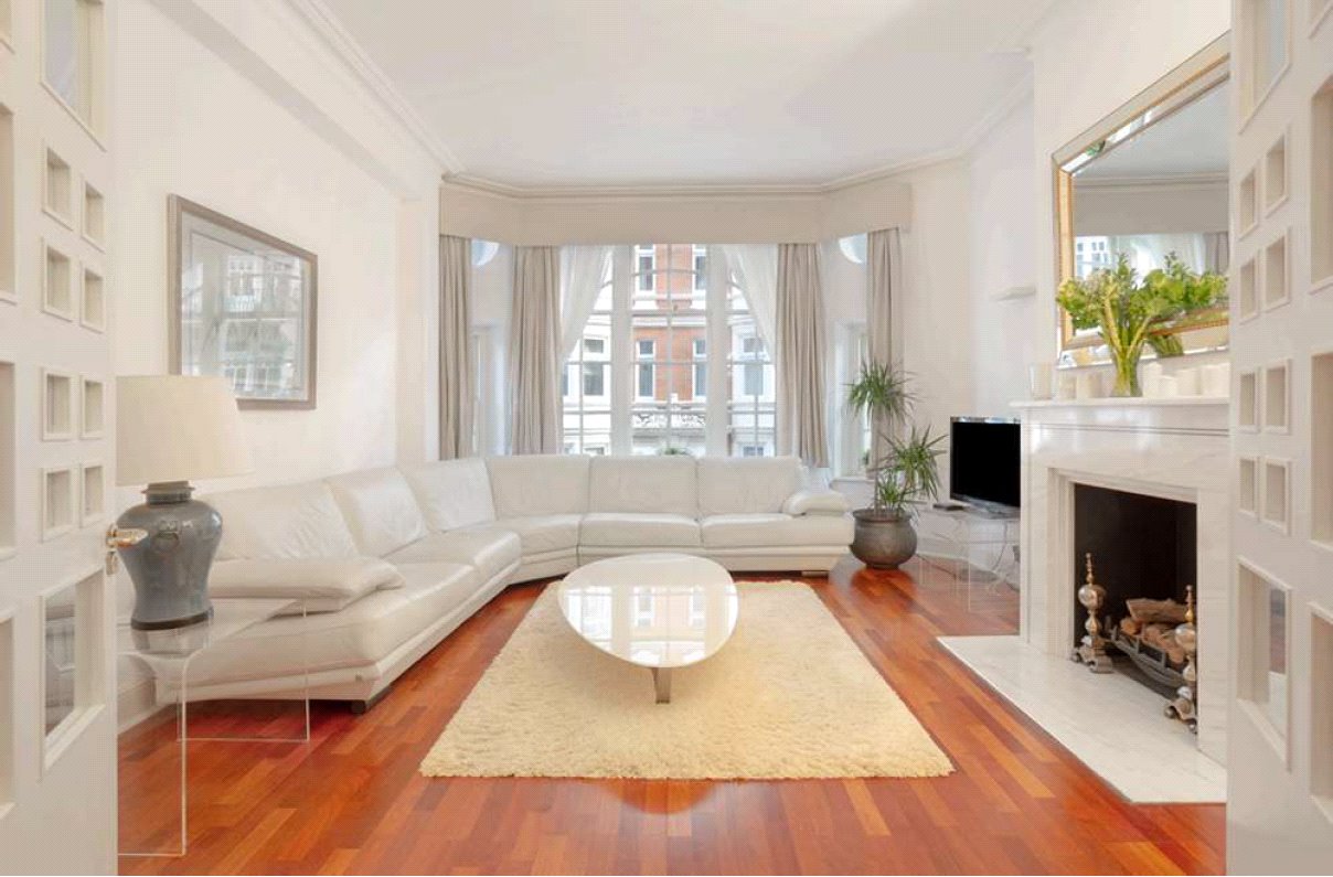 3 bedroom flat for sale 0