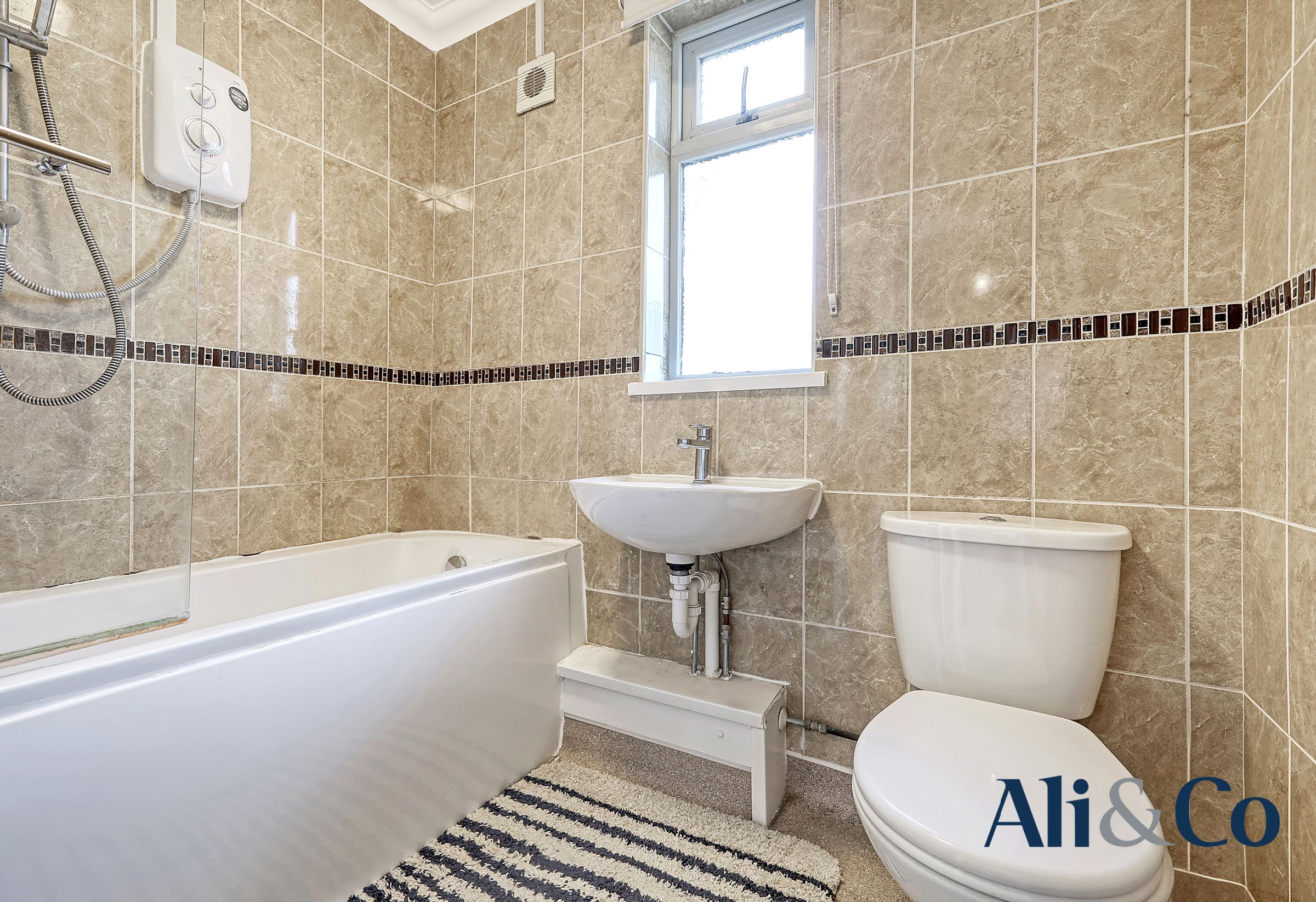 Photos of Nutberry Avenue, Grays RM16 66481680 PrimeLocation