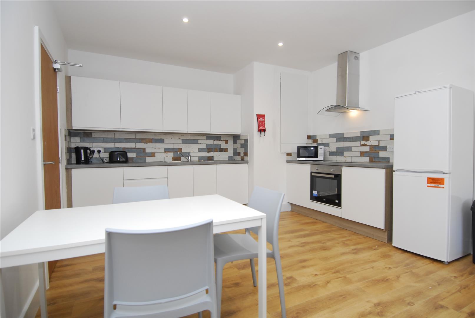 Tamar House, 2 Beds, 2A Old Town Street, Plymouth photo 5
