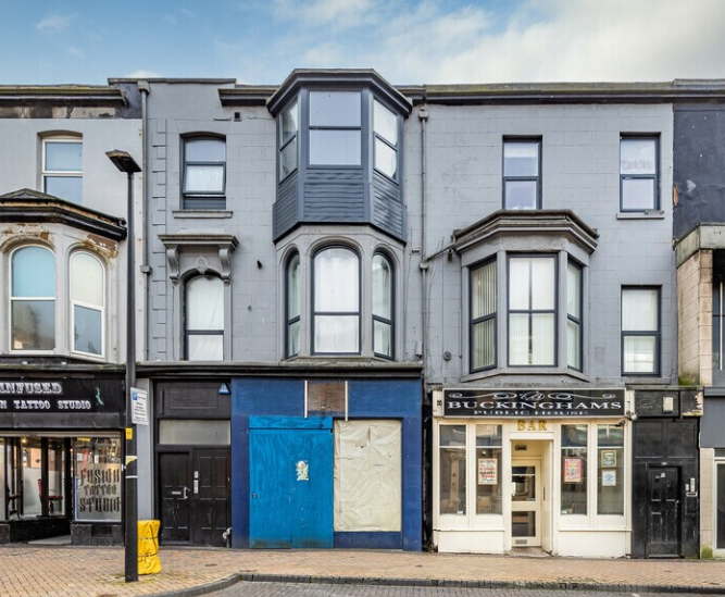 Flat 4, 39, Queen Street,, Blackpool photo 2