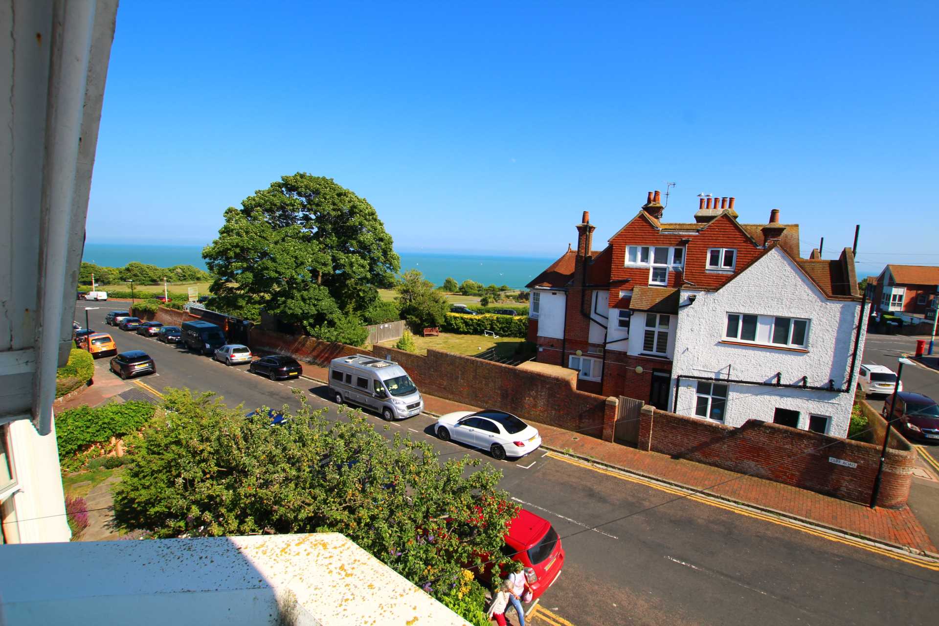 8, Cliff Road, Eastbourne photo 4