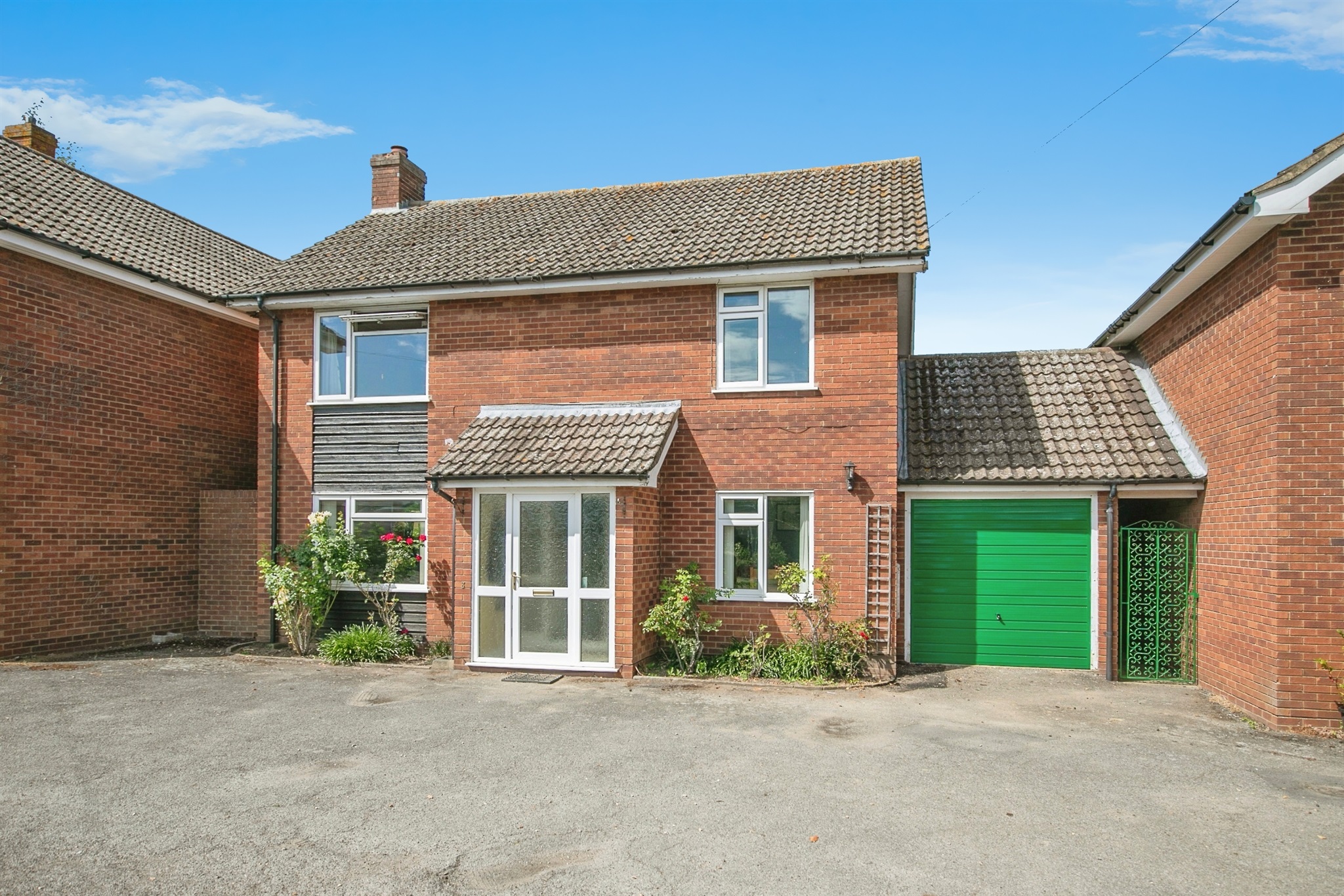 4-bed house on 3, Border Cot Lane, Woodbridge, £375,000