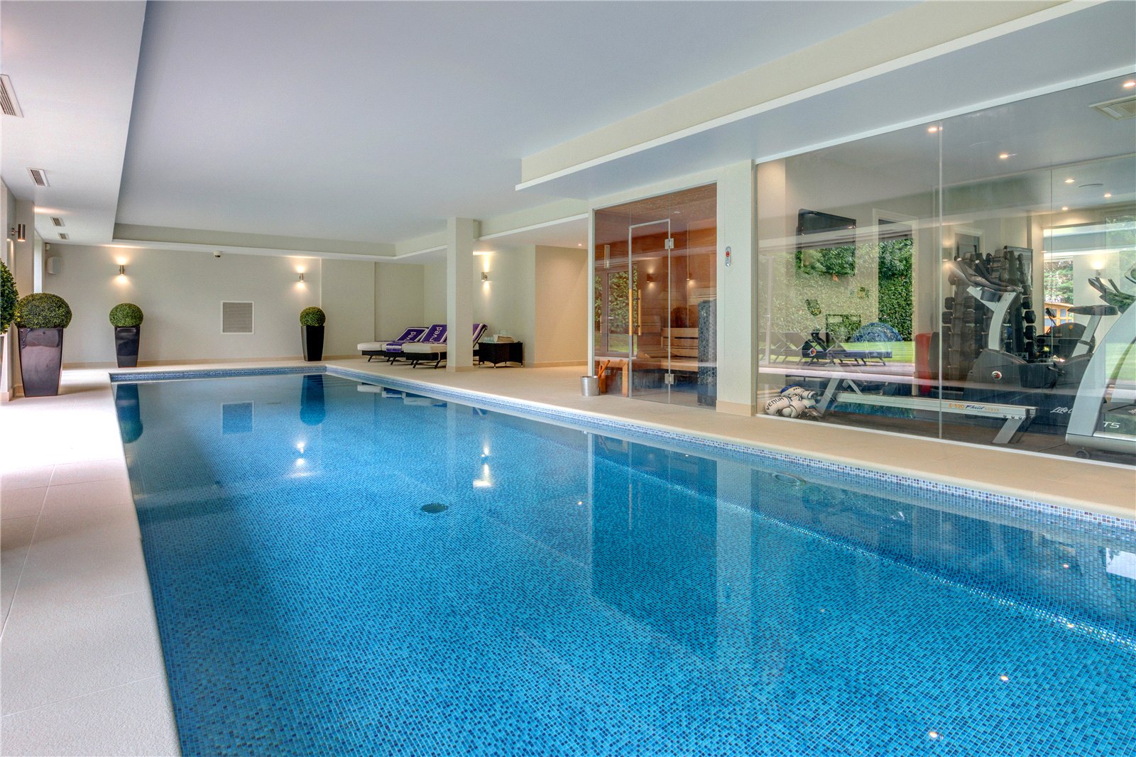 7 bedroom detached house for sale 0
