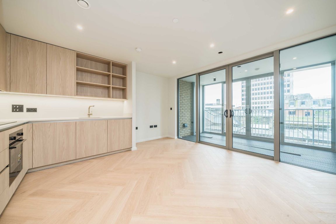 Flat 6, Copse House, 5, Beeline Way, New Malden photo 4