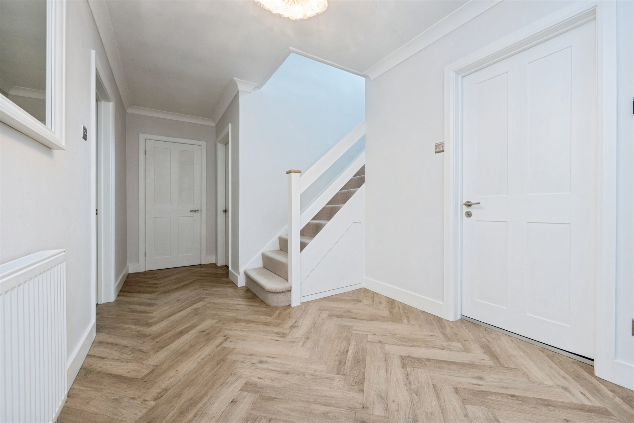 4 bedroom detached house for sale 0