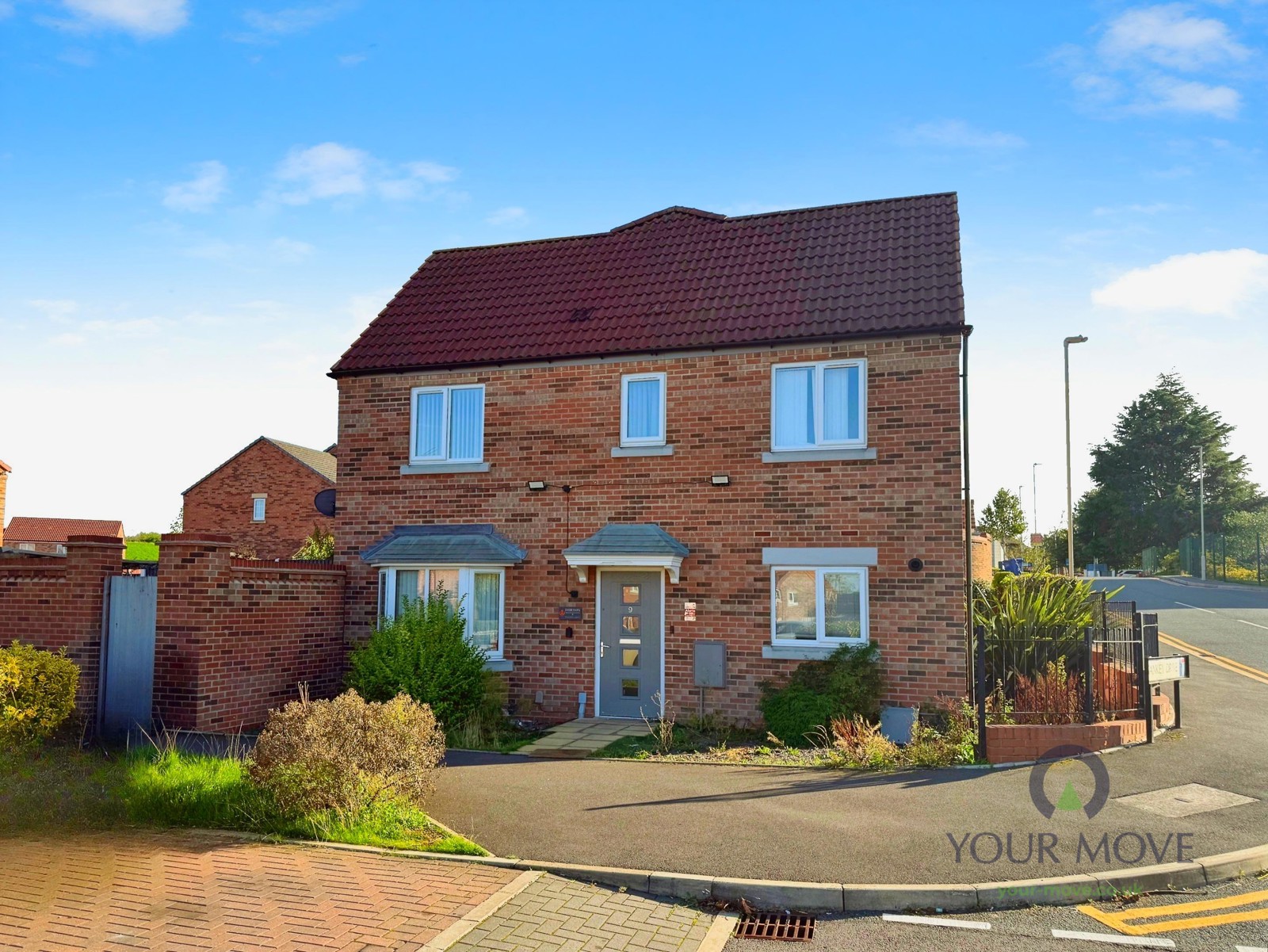 9, Mallows Grove, West Midlands photo 3