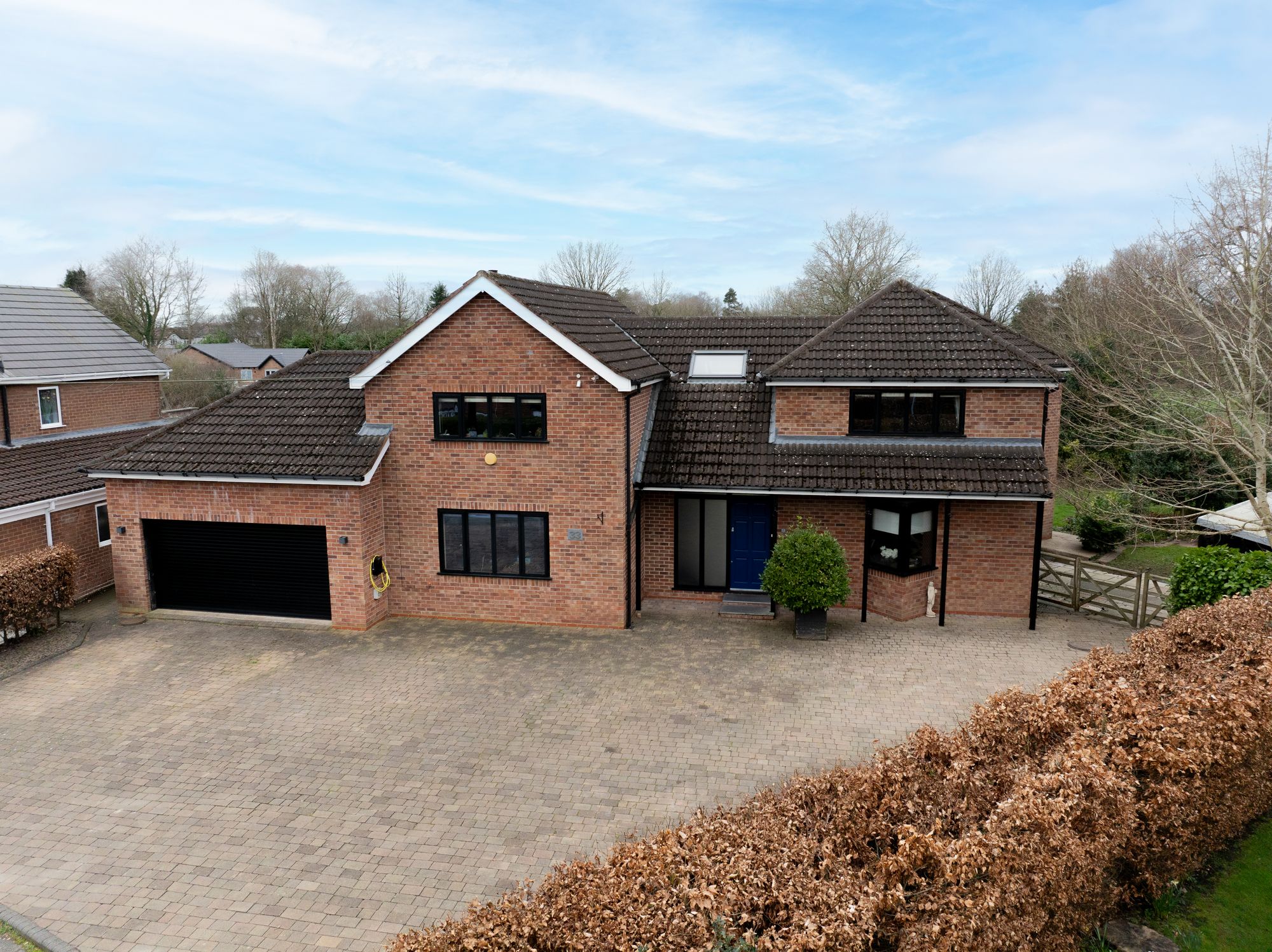 33 Arlington Crescent, Wilmslow photo 4