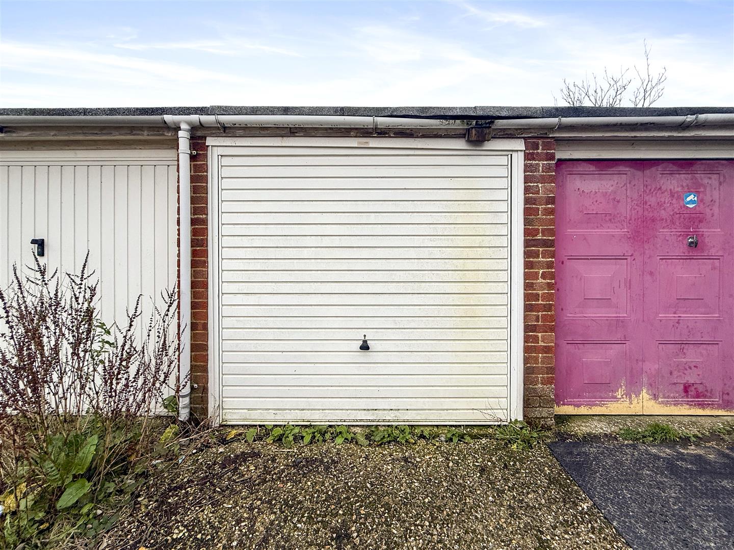 Garage, Garage, Church Way, Worthing photo 5