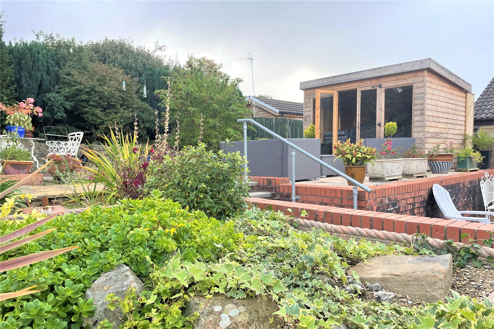 Photos of Maes Yr Efail, Llangennech, Llanelli, Carmarthenshire SA14