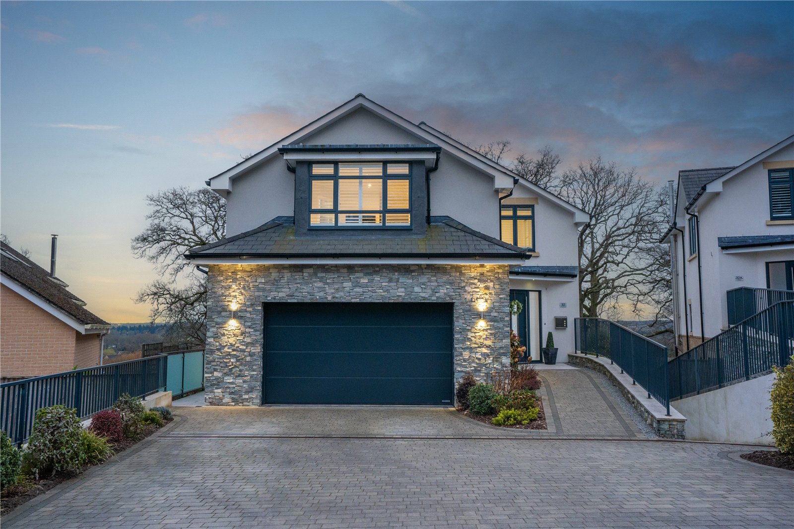 5 bedroom detached house for sale 0