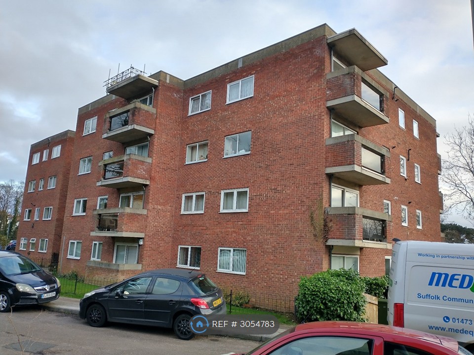 Burnham Lodge, Oakstead Close, Ipswich photo 4
