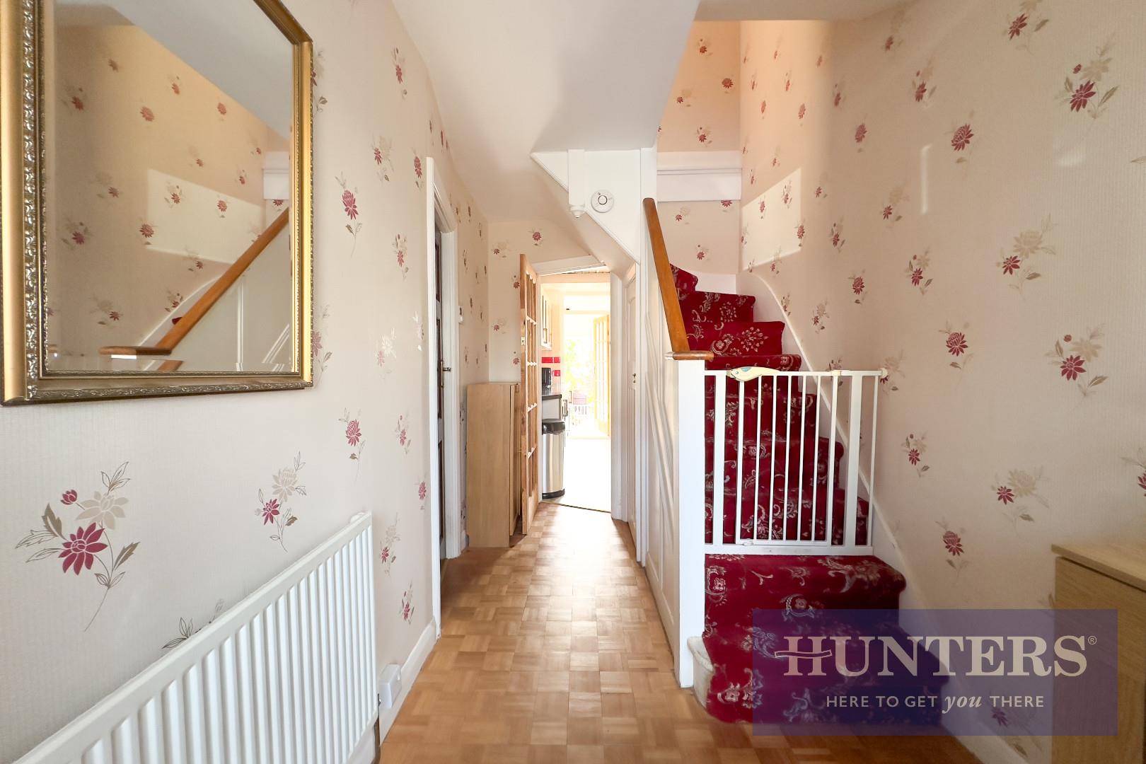 Photos of Seymour Avenue, Morden SM4 67176126 PrimeLocation