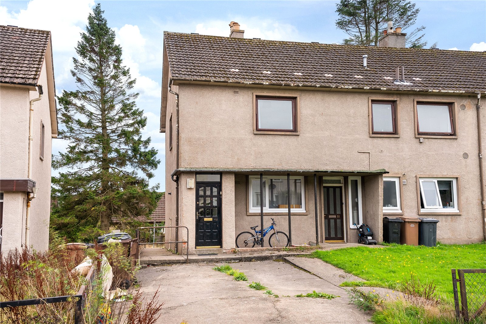 3 bed flat for sale