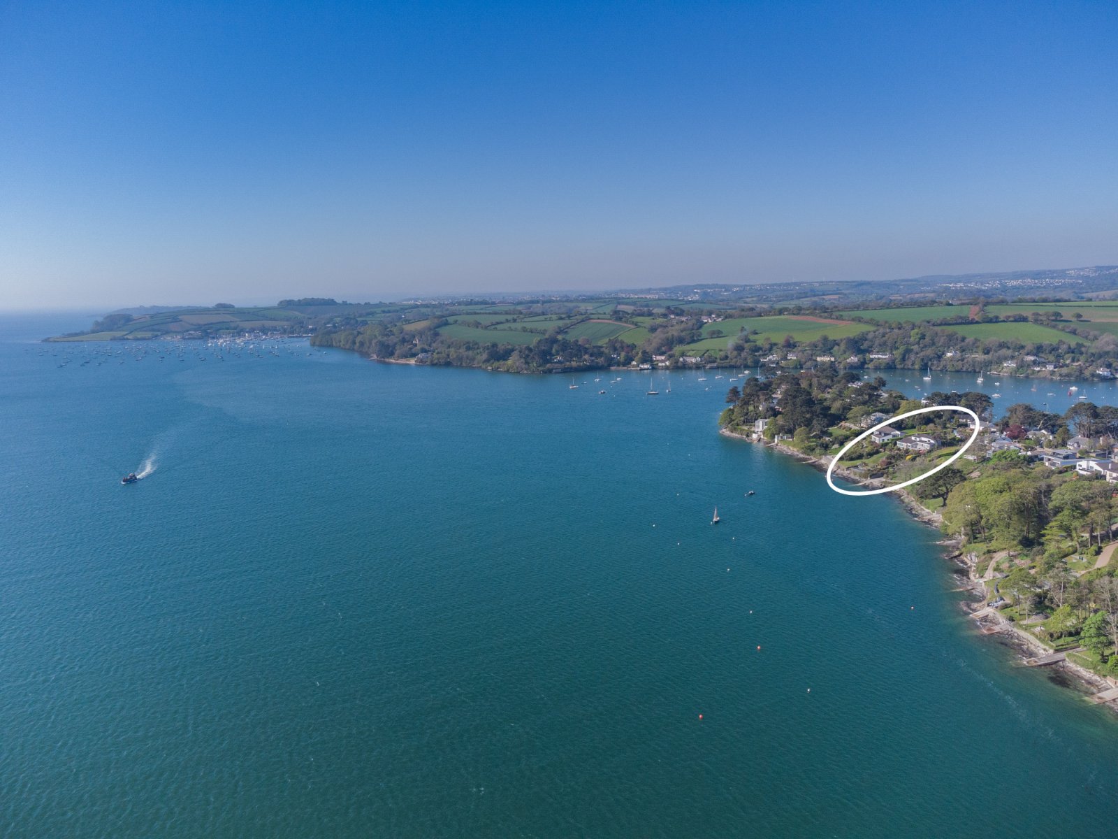 5 bedroom detached house for sale 0